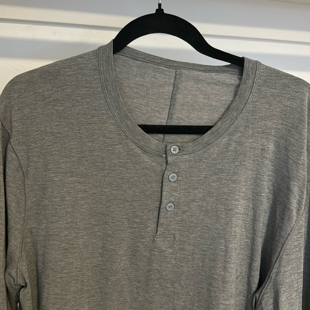 Grey lululemon long sleeve
